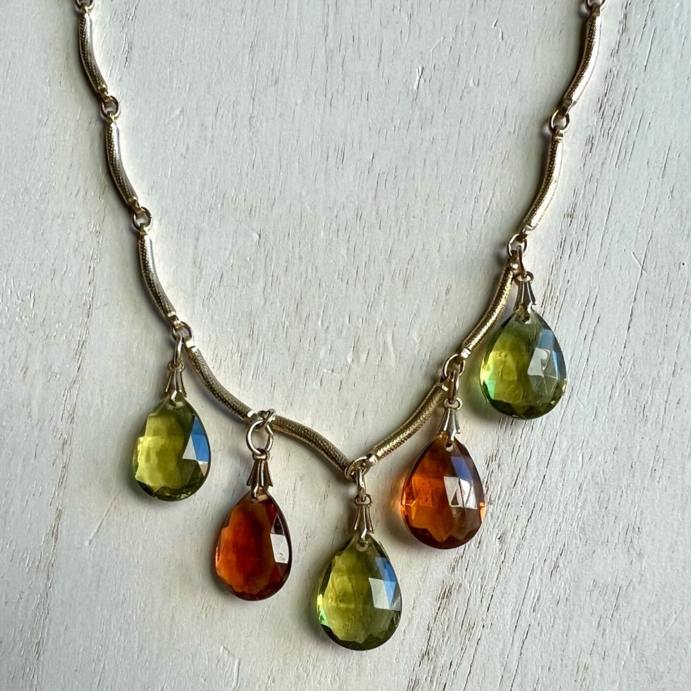 Sarah Coventry Hard-to-Find Faceted Green Orange Teardrop Necklace Book Piece